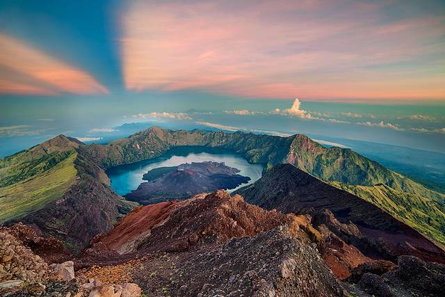 林贾尼火山