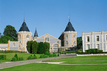 波默里香槟酒窖