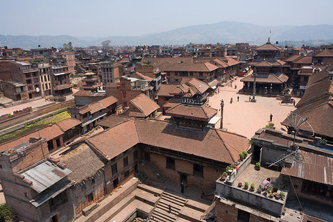 塔丘帕街旧城广场