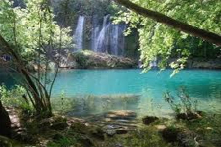 库尔顺卢瀑布自然公园