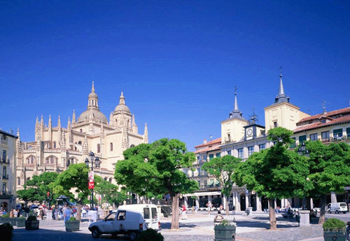 瓦伦西亚市政广场