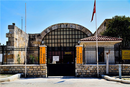 希拉波里斯考古博物馆