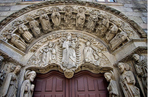 德孔波斯特拉大教堂博物馆