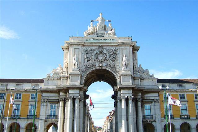 奥古斯塔街之门