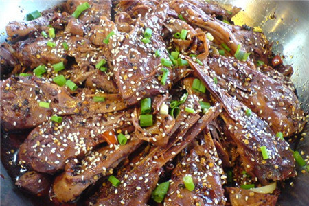 渝都干锅辣鸭头