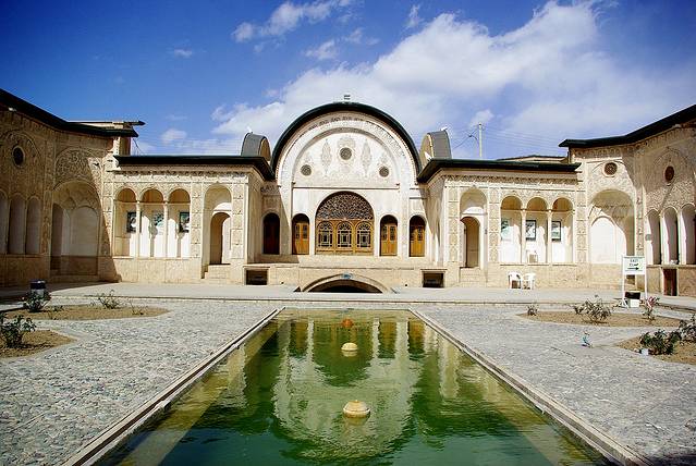 塔巴塔巴依宅邸