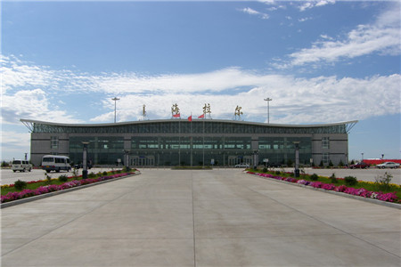 海拉尔东山机场