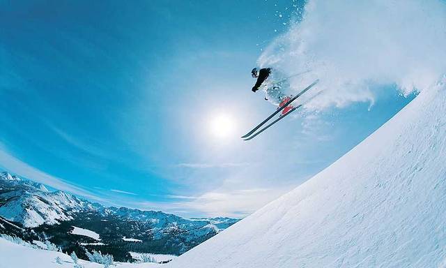 青岛崂山北宅高山滑雪场