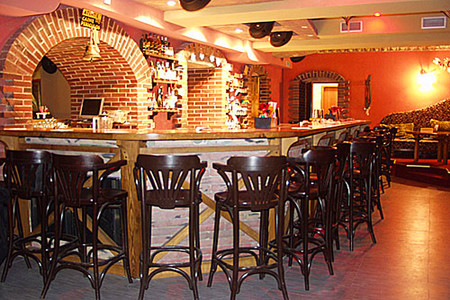 Deja Vu Cocktail-Bar