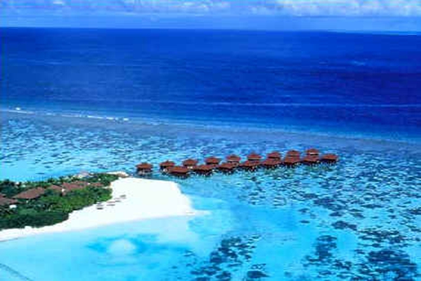 维拉沙鲁岛（维拉沙鲁岛度假村）