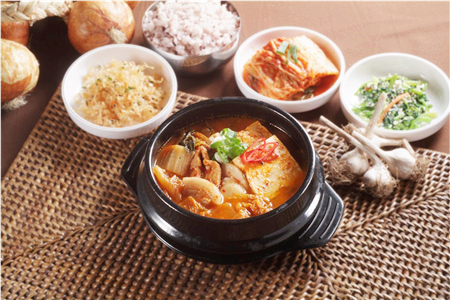 大脸韩式炖汤村