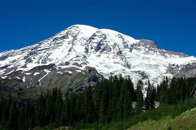 瑞尼尔山国家公园