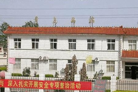 胶州青岛西站