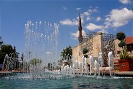 哈吉拜拉姆清真寺