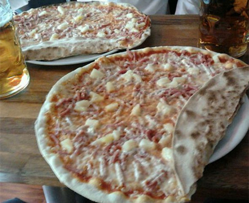 天空快线披萨餐厅