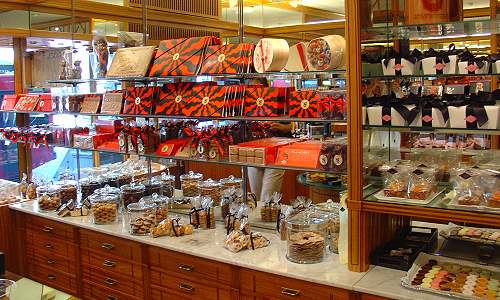 Confiserie Tschirren（杂货街店）