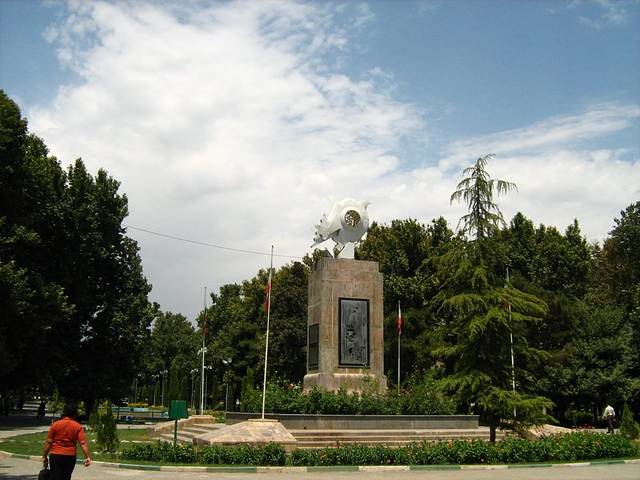 Shahr Park‎