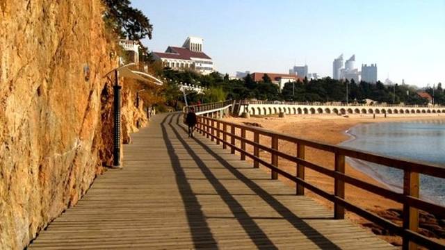 青岛滨海旅游步行道