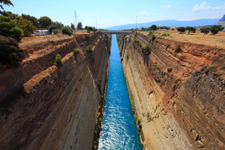 科林斯运河