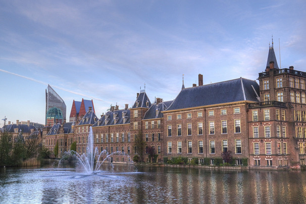 国会大厦与骑士楼