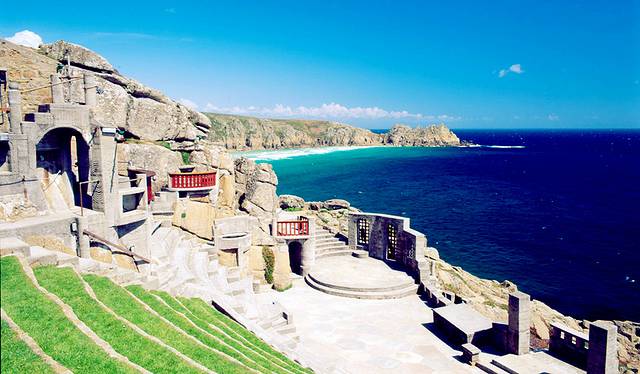 米娜可露天剧场