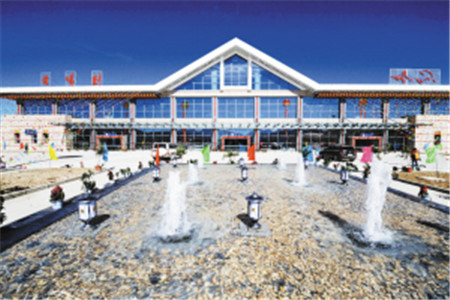 日喀则和平机场