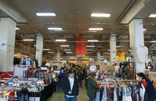 雷克雅未克Weekend market