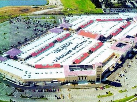 名牌折扣购物中心