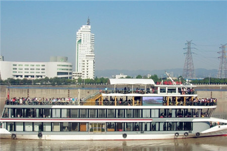 新世纪国旅码头