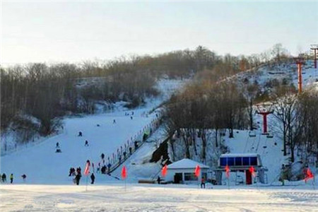 亚布力林业局滑雪场