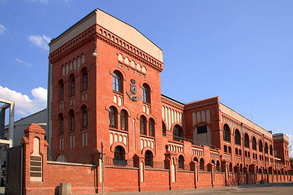 华沙起义博物馆