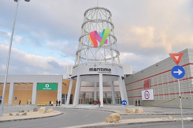 Maritimo Shopping Center