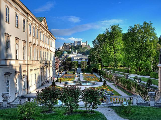 米拉贝尔宫殿和花园