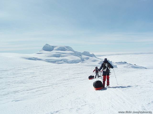 华纳达尔斯赫努克火山