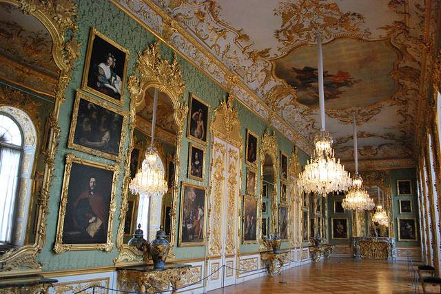 大主教官邸画廊