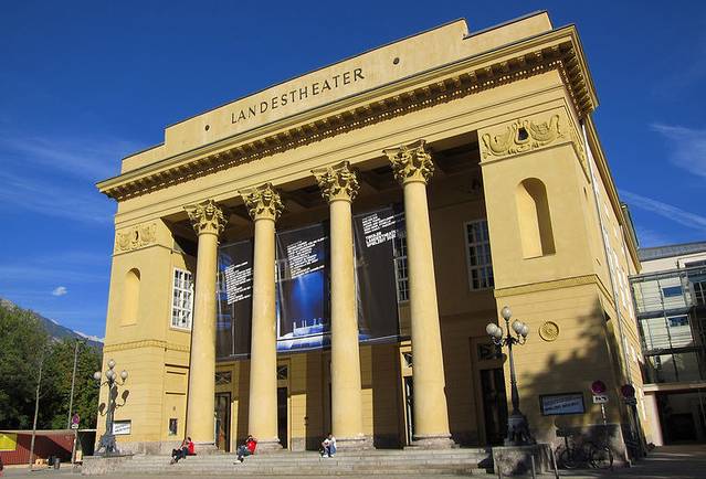 蒂罗尔州立剧院