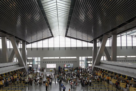 尼诺伊·阿基诺国际机场