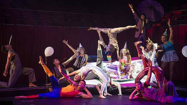 Flying Fruit Fly Circus‎