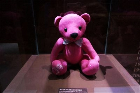 泰迪熊珍藏111周年纪念展