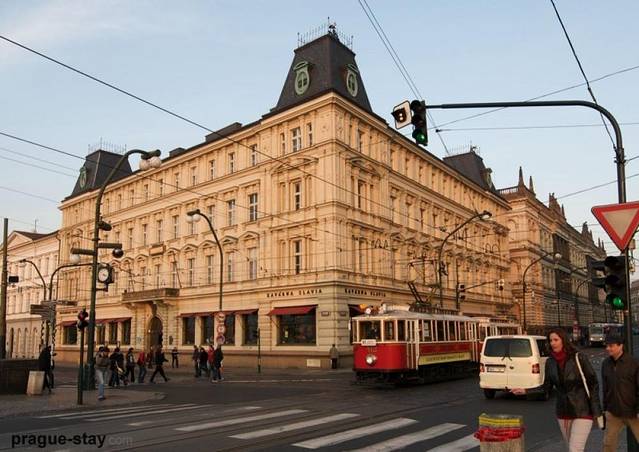 斯拉维亚咖啡馆