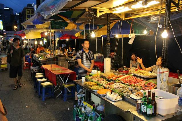 新堂洞辣炒年糕胡同