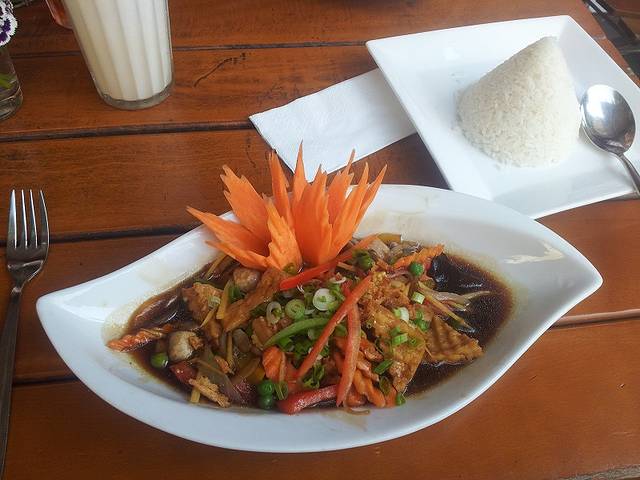 Papaya Restaurant (Indian & Thai Food)