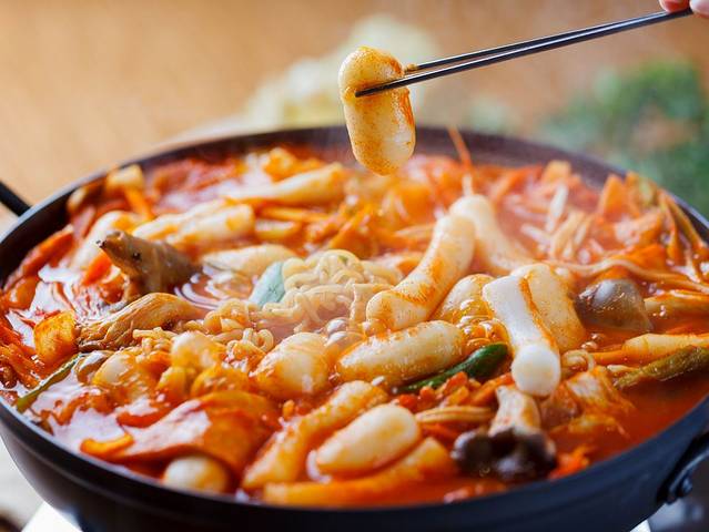 新堂洞辣炒年糕胡同