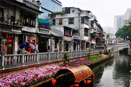 开放时间:全天 游玩时间:2小时 - 3小时 地址:广州市荔湾区荔枝湾路