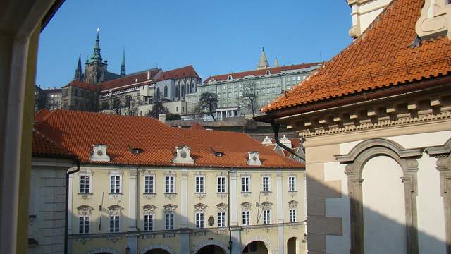 Malé náměstí street