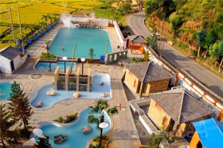 大理火焰山度假温泉