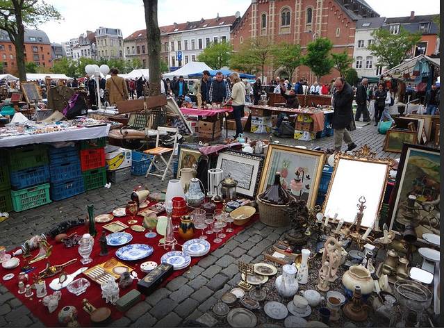 Marolles Flea Market