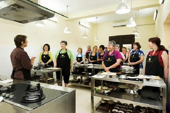 Hanoi Cooking Center