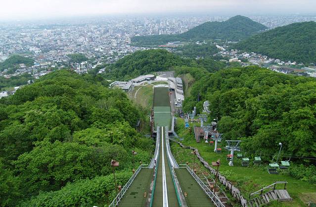 大仓山跳台竞技场
