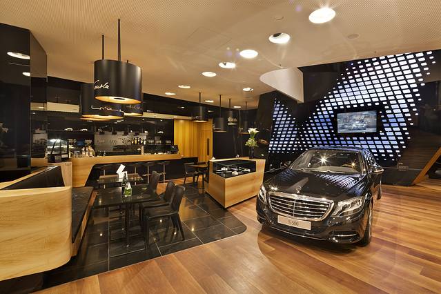 梅赛德斯奔驰画廊